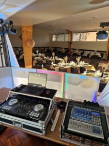 Lire la suite à propos de l’article Soirée DJ anniversaire 50 ans Pascal – Availles sur Seiche