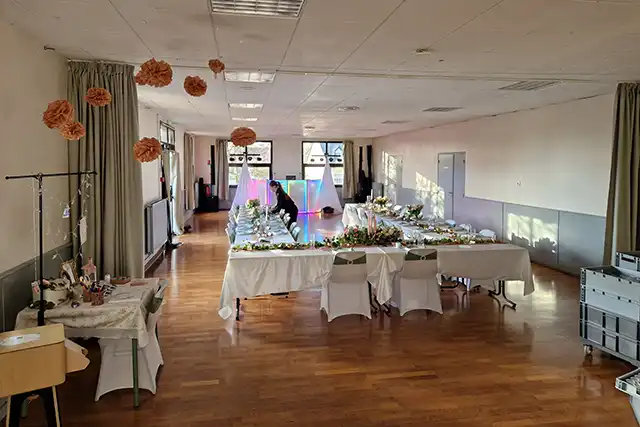 Lire la suite à propos de l’article DJ mariage à Boistrudan – soirée festive pour Coralie et Adrien