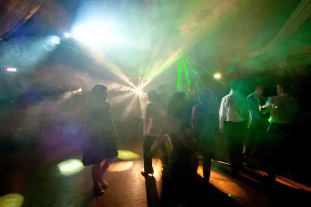 DJ anniversaire a Noyal sur Vilaine 02
