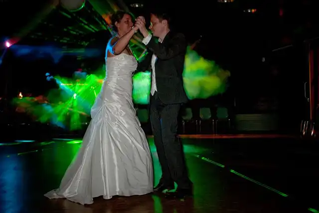DJ mariage a la Salle de la Prairie a Guignen 08