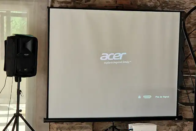 Location videoprojecteur sono pour un seminaire au Domaine des Couettes a Treffendel